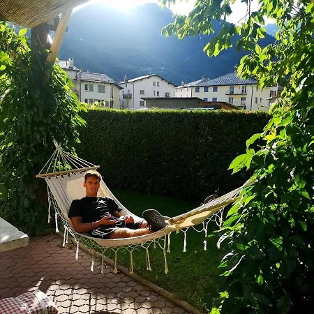 Cuore Nocleg ze śniadaniem *